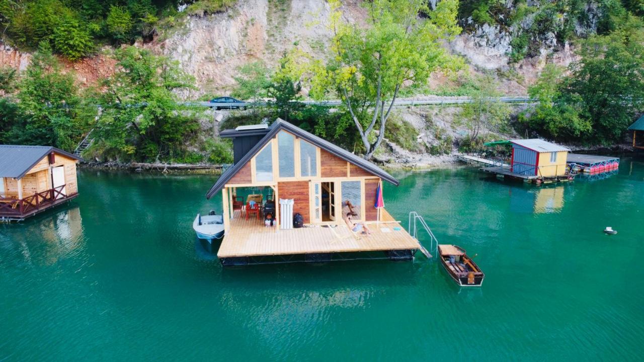 Lake House Perucac Rastiste ภายนอก รูปภาพ